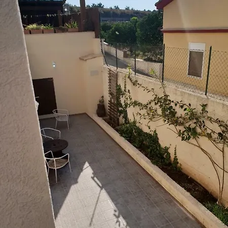 Teodora House 3*