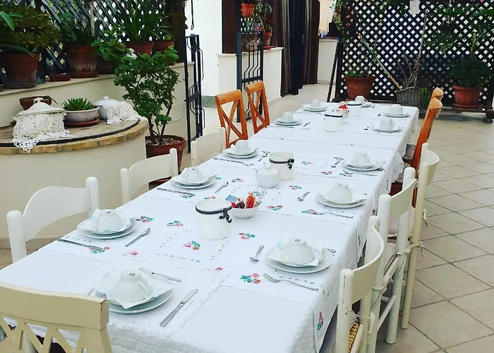 Teodora House 3*