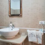 Teodora House 3* Noto