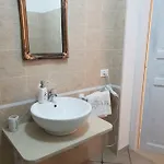Bed & Breakfast Teodora House 3*